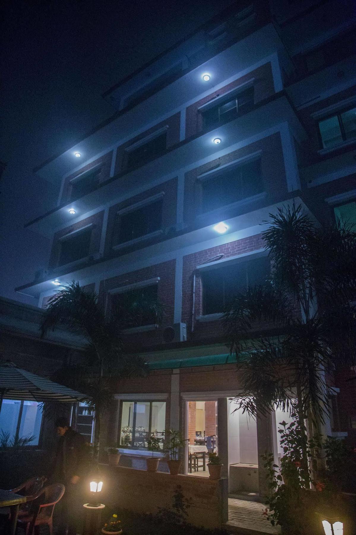 Hotel Ananda Inn Rummindei Exterior foto